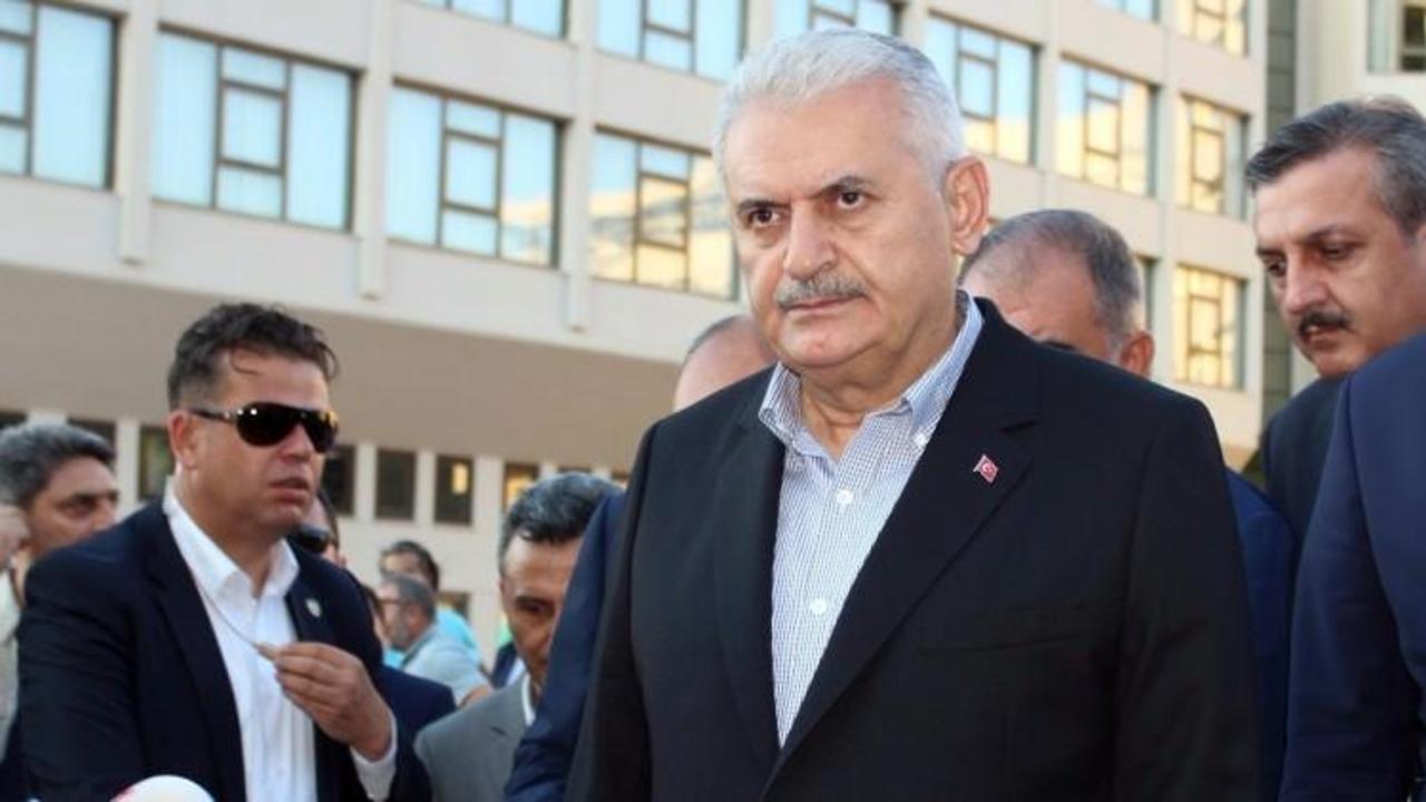 Başbakan hastanede Meclis Başkanını ziyaret etti