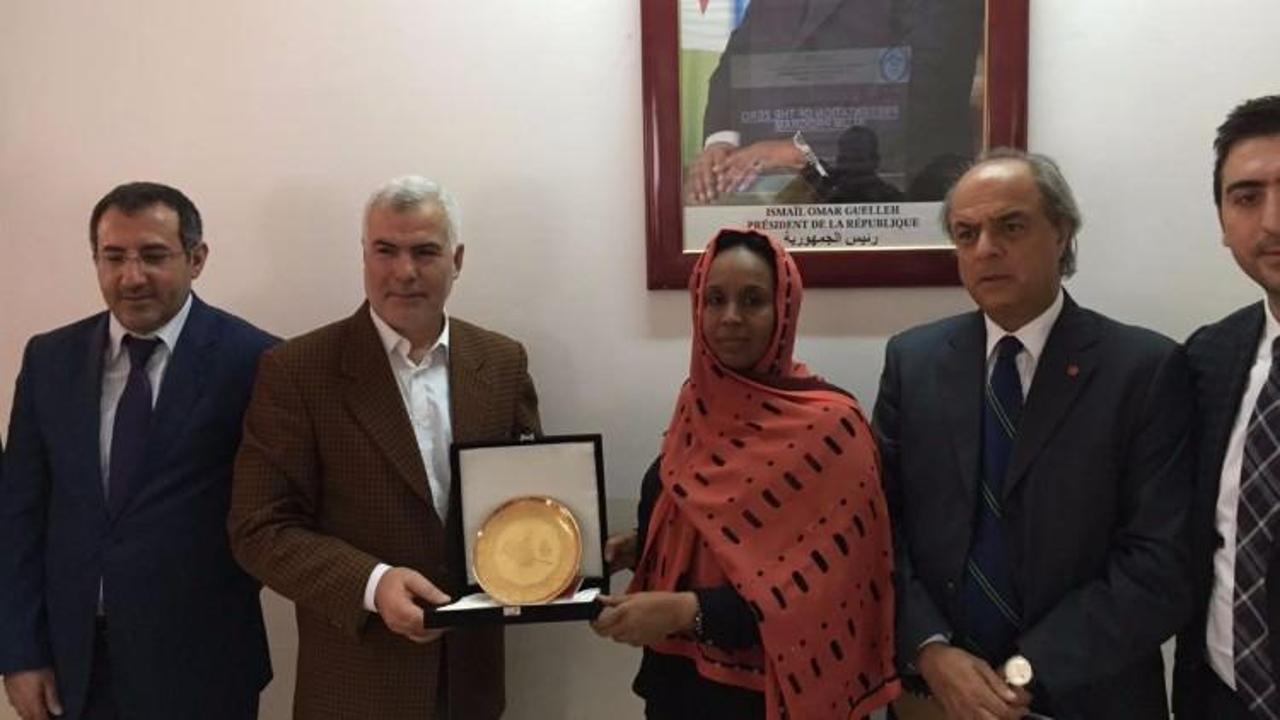 Cibuti'de ne var ne yok!