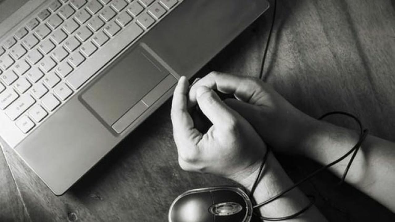 Tam bir internet bağımlısıyız! 