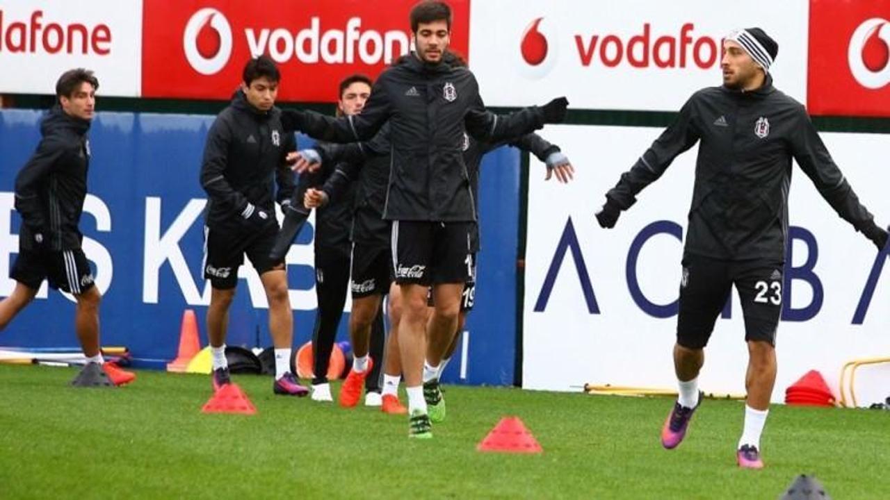 Beşiktaş derbiye 3 eksikle hazırlandı