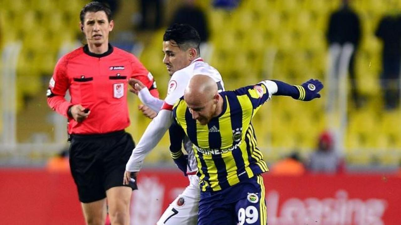 Gençler geriden gelip F.Bahçe'yi yıktı!