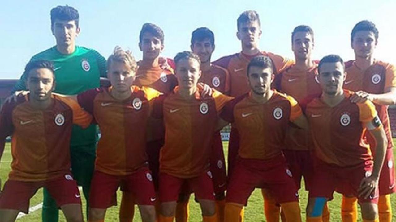 Galatasaray U19 takımından örnek davranış
