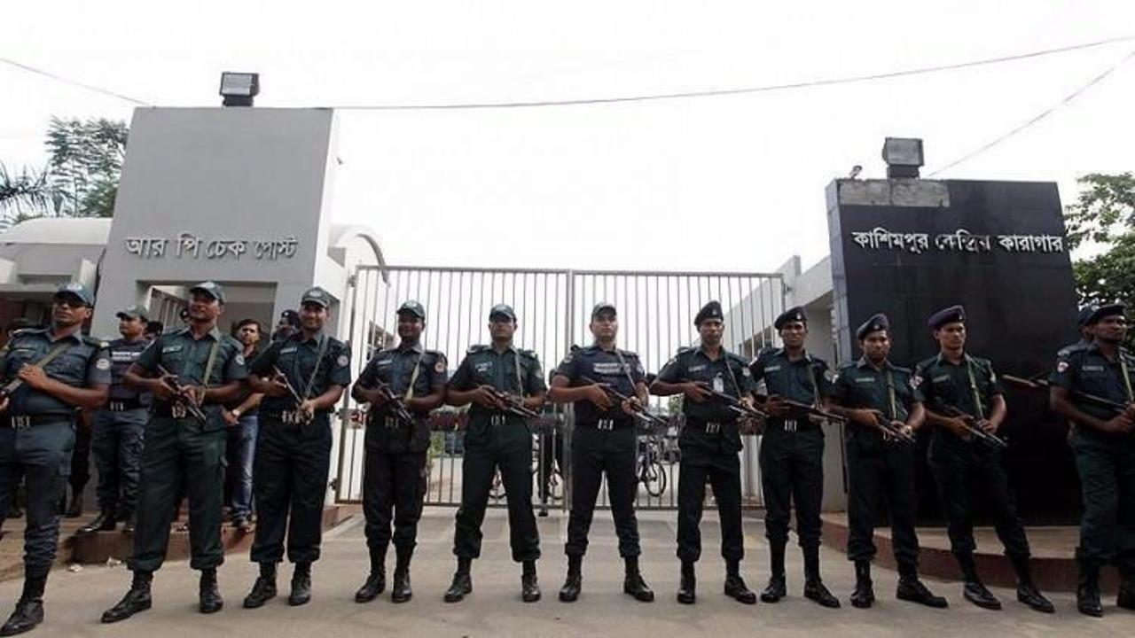 Bangladeş'te Hareket-ül Cihad liderine idam