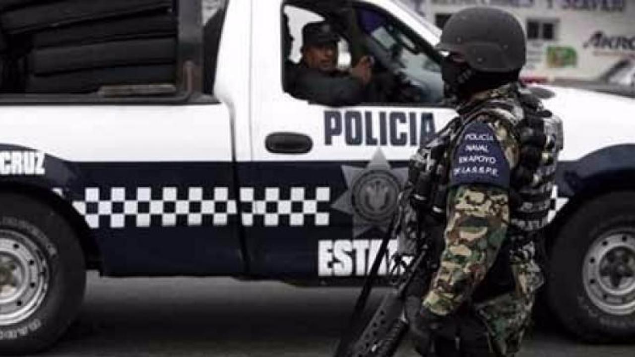 Meksika'da 4 kişinin yakılmış cesetleri bulundu