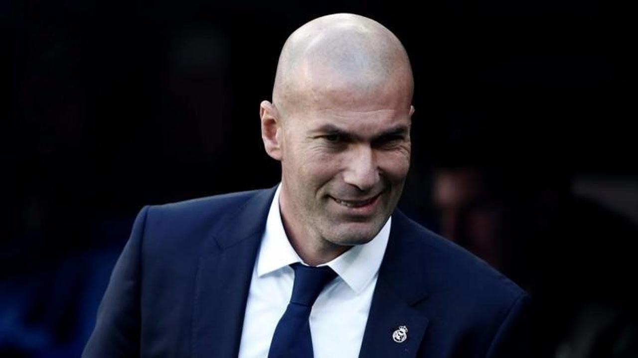Zinedine Zidane rekor peşinde