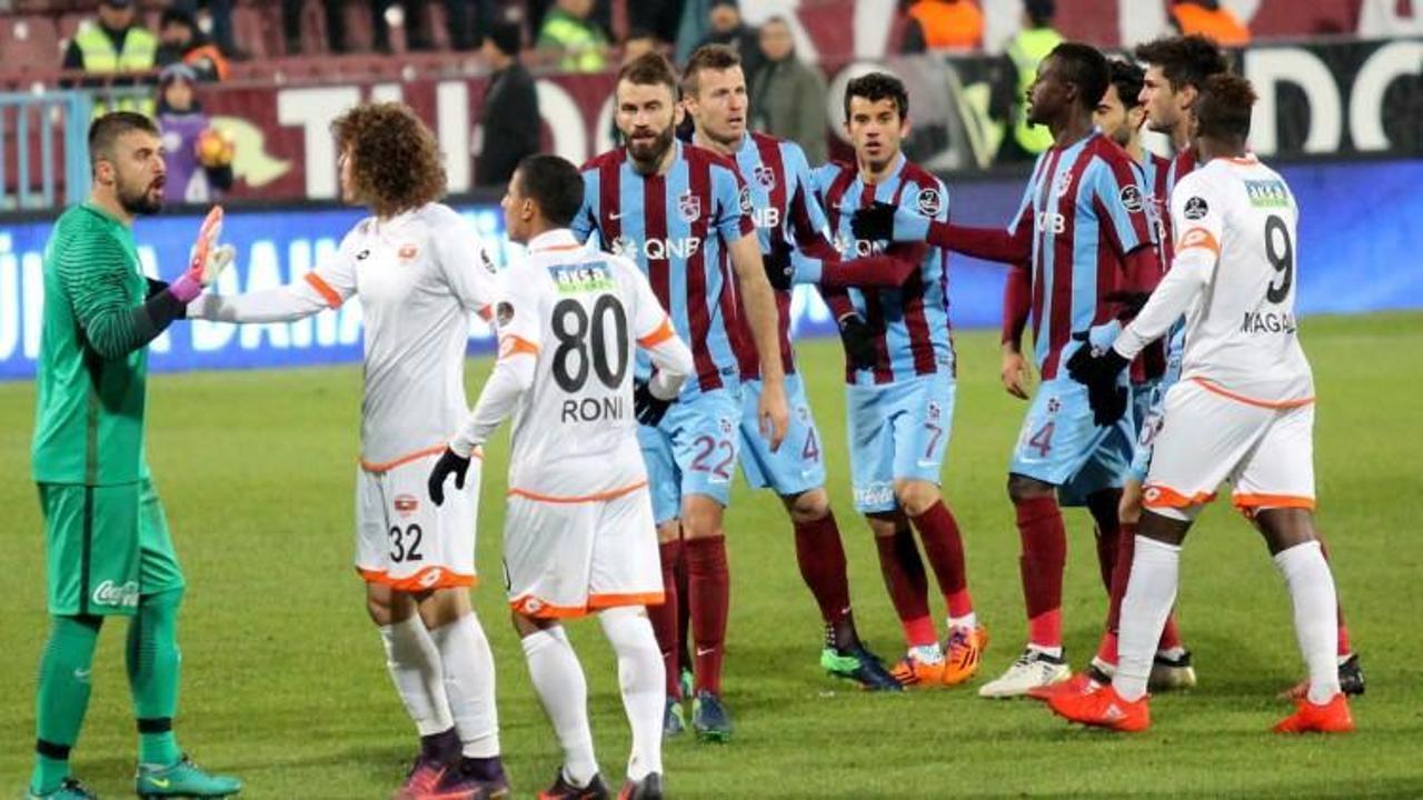 Trabzon maçından sonra patladı: Aptal, densiz...
