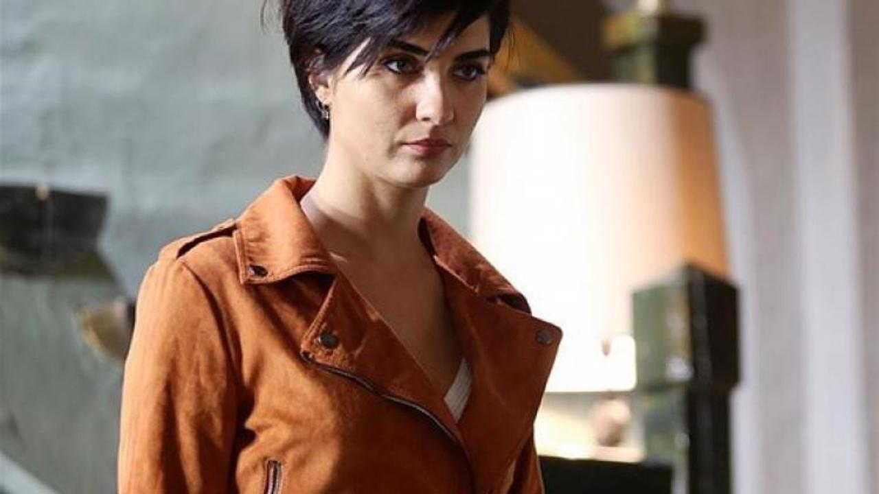 Tuba B&uuml;y&uuml;k&uuml;st&uuml;n'&uuml;n bilinmeyen sırrı!