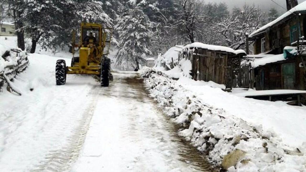2 bin 942 k&ouml;y yolu ulaşıma a&ccedil;ıldı