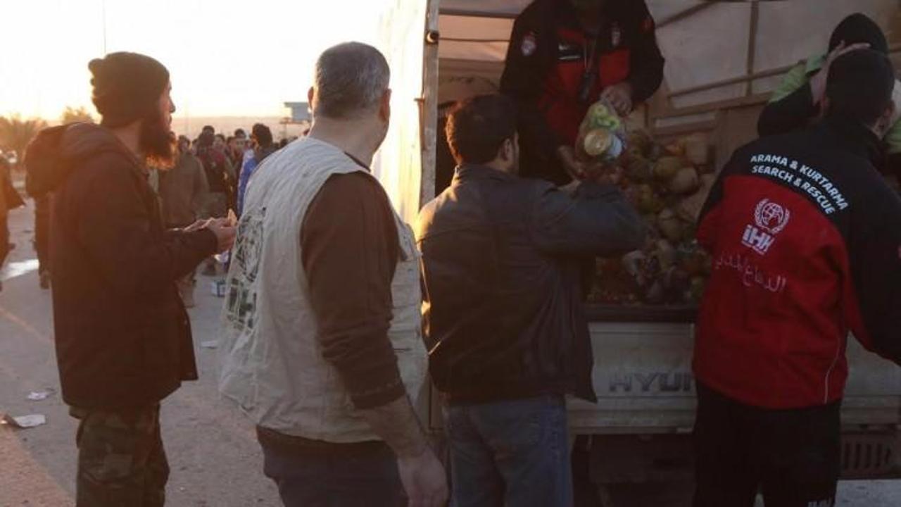 Halep’ten kaçan mağdurları İHH karşılıyor