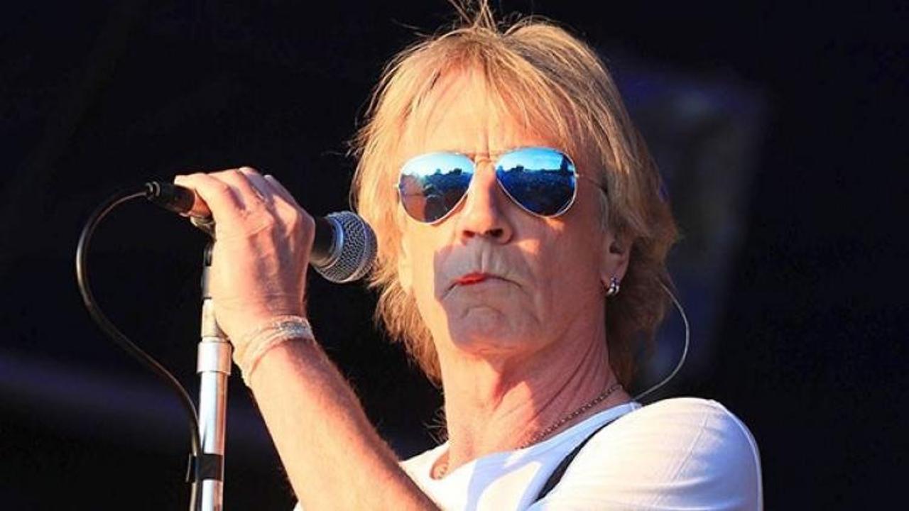 Rick Parfitt hayatını kaybetti