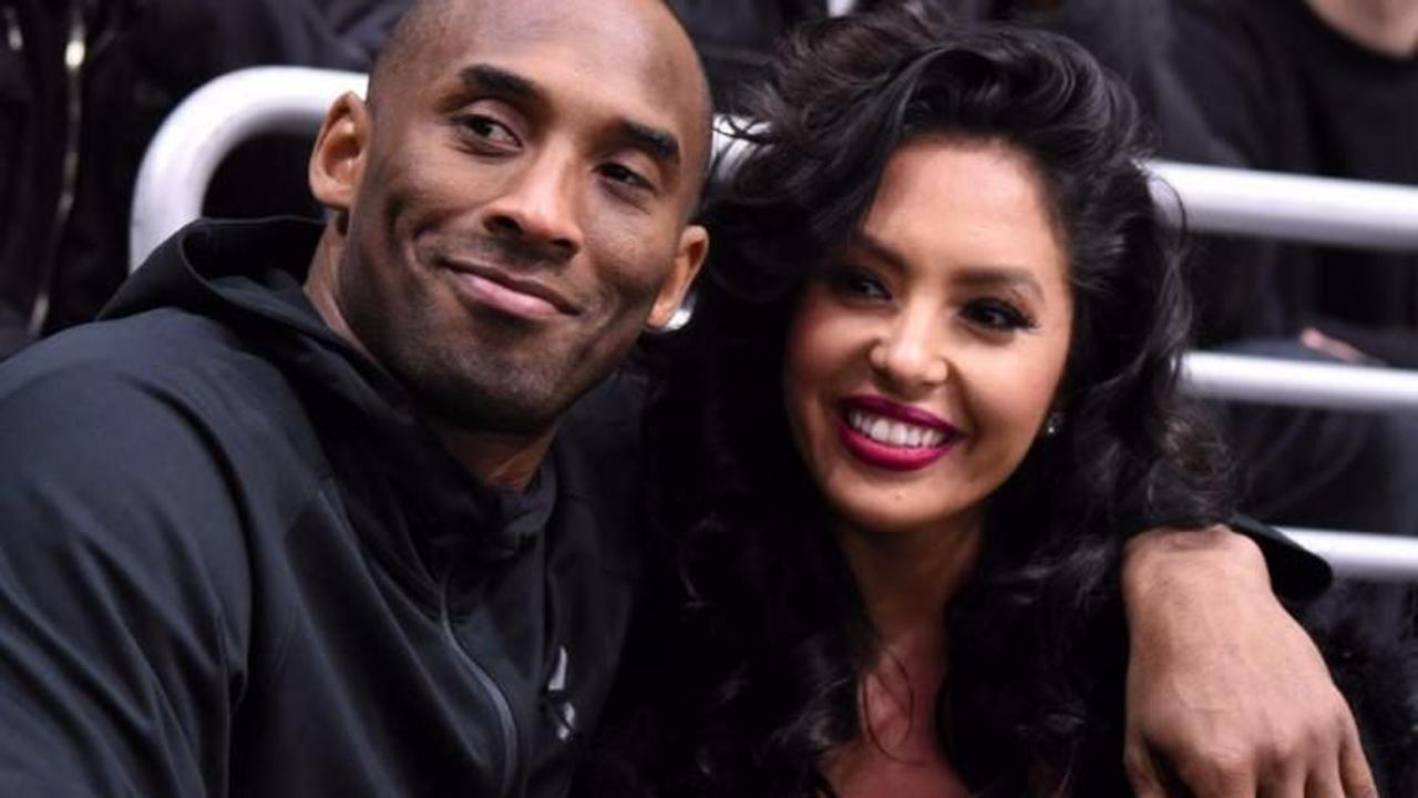 D&uuml;nyaca &uuml;nl&uuml; yıldız &uuml;&ccedil;&uuml;nc&uuml; kez baba oldu