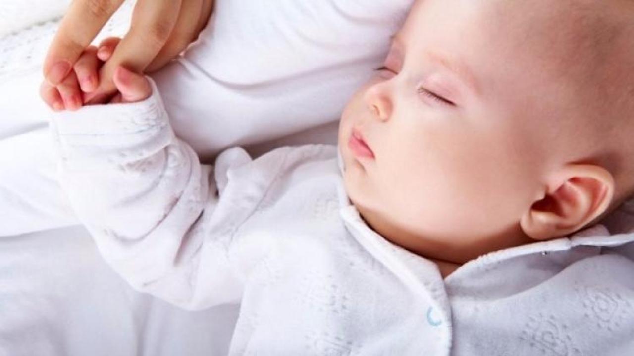 Bebeğinizi kolay uyutmanın yolları