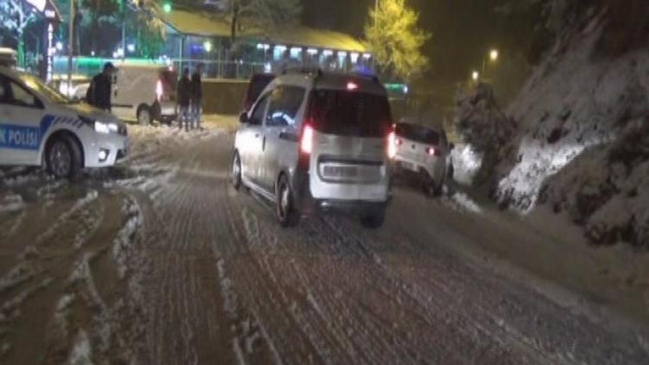 Uludağ yolu buz pistine d&ouml;nd&uuml;