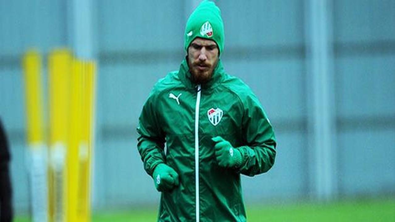Serdar Aziz Beşiktaş'a mı? Menajeri açıkladı!