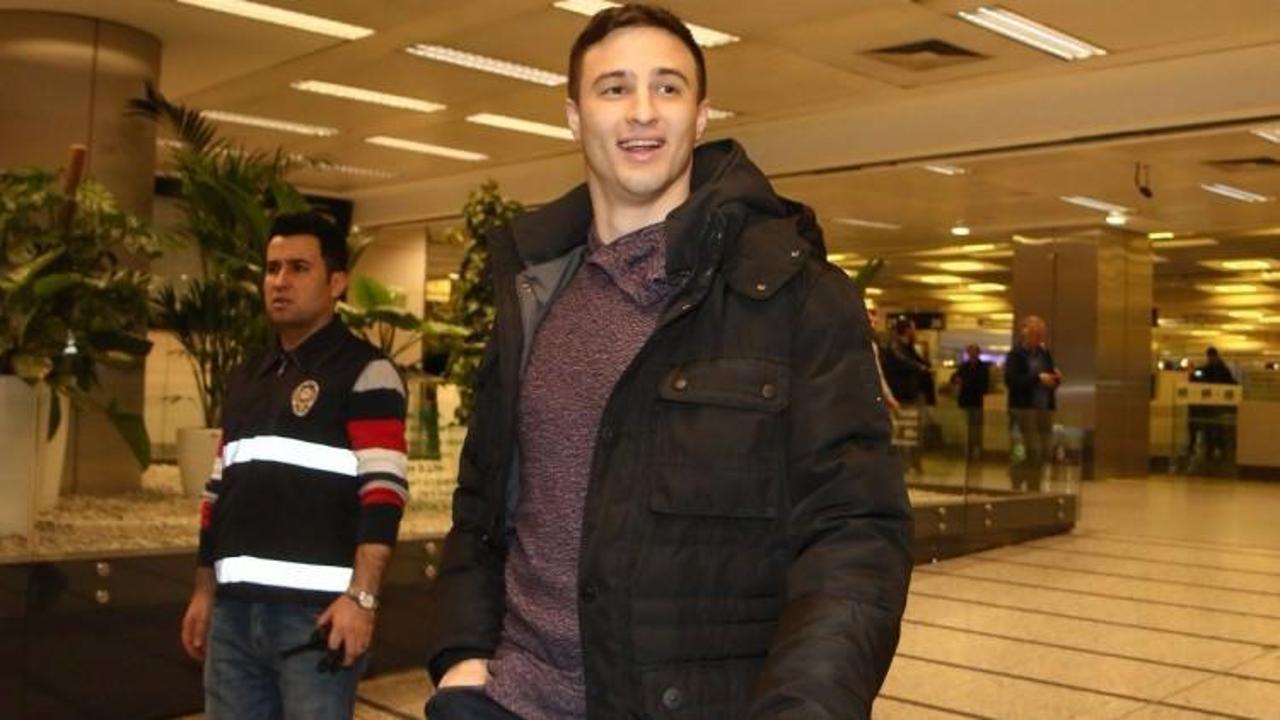 Beşiktaş'ın yeni transferi İstanbul'a geldi