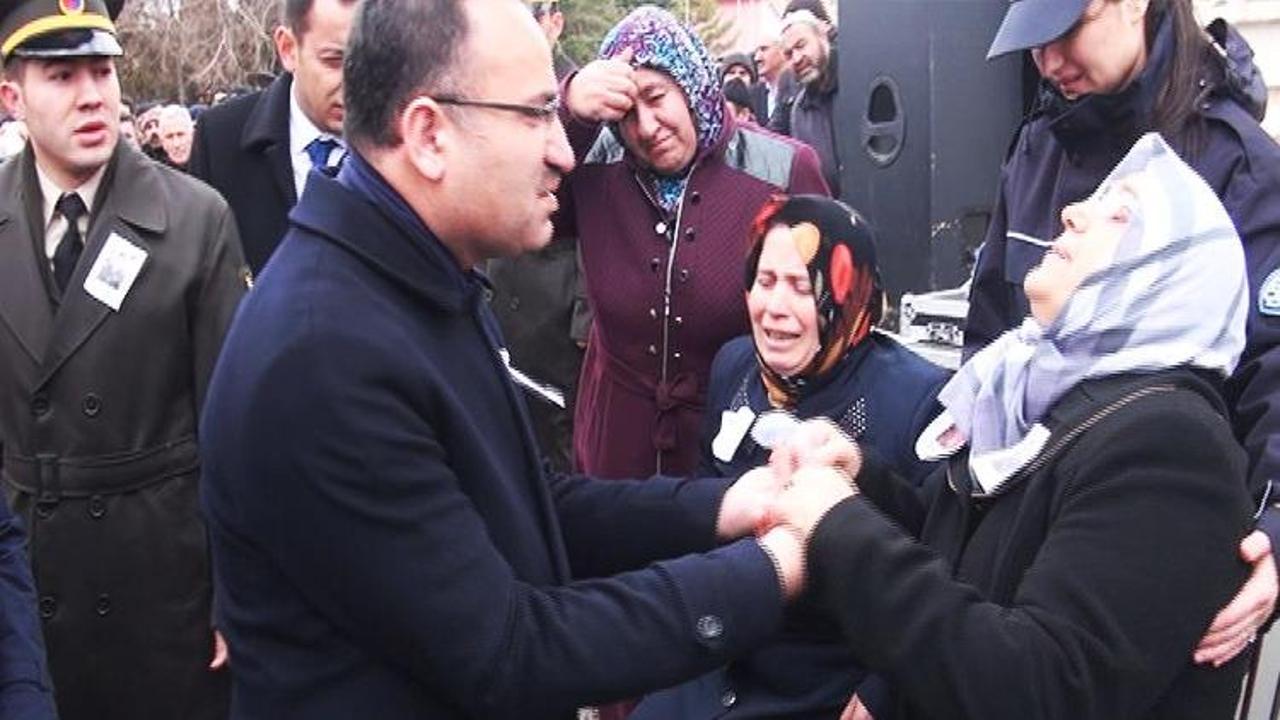 'Ter&ouml;ristlere şehit diyen Kılı&ccedil;daroğlu gitsin!'