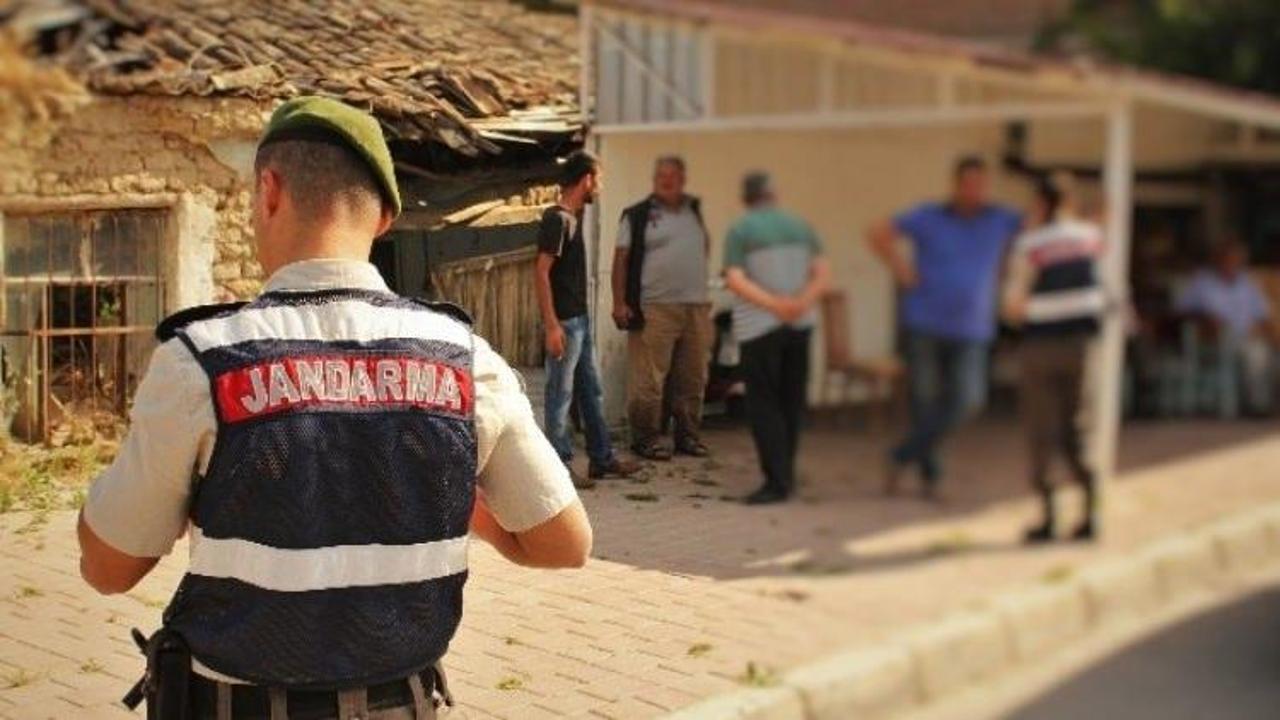 Sosyal medyadan PKK’yı övünce jandarma yurdu bastı