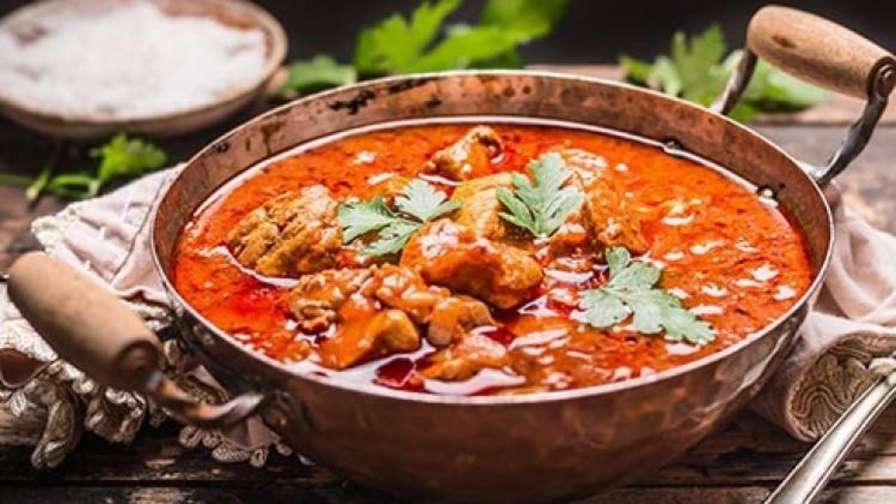 Tavuklu Macar &ccedil;orbası 'Gulaş' tarifi