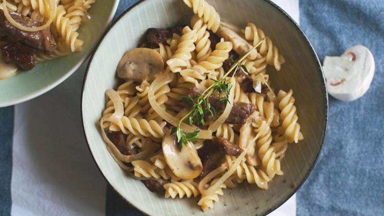 Kremalı mantarlı makarna tarifi