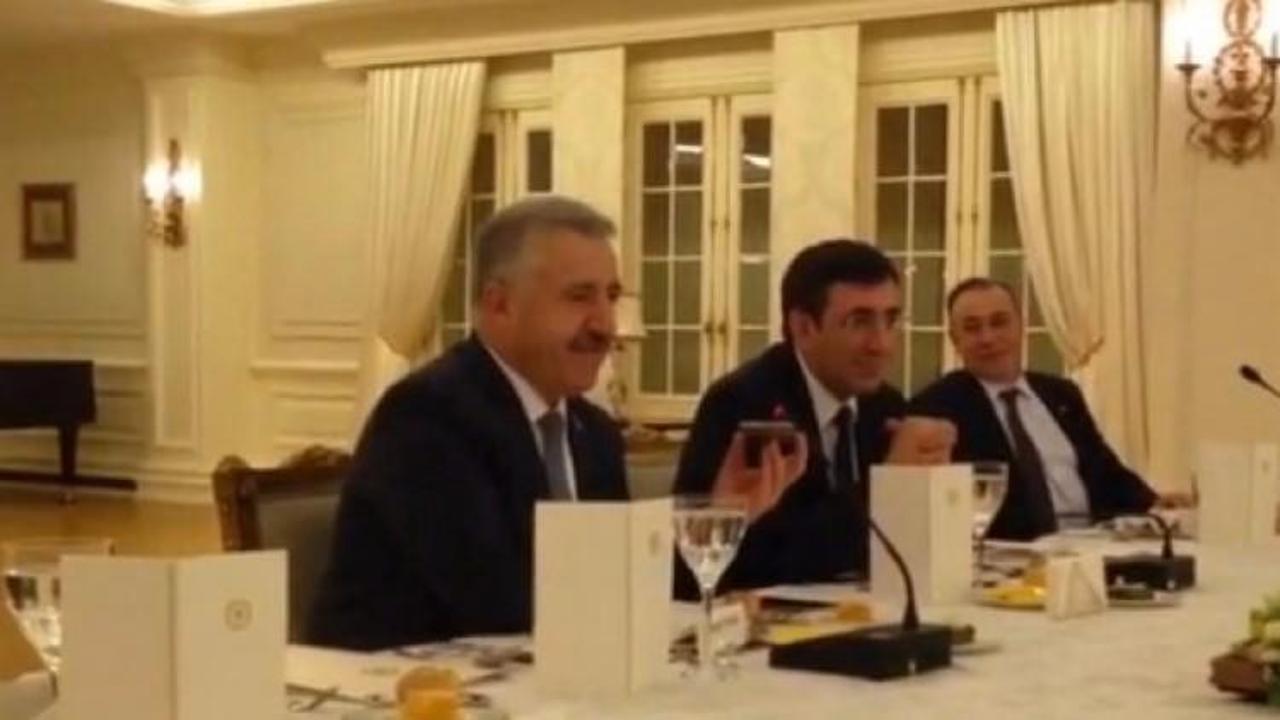 Başbakan Yıldırım gazetecilere telefondan seslendi