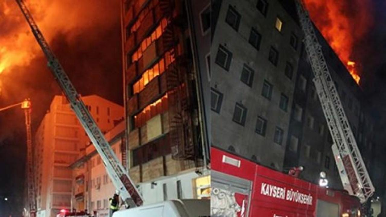 Kayseri'de belediye binasında yangın