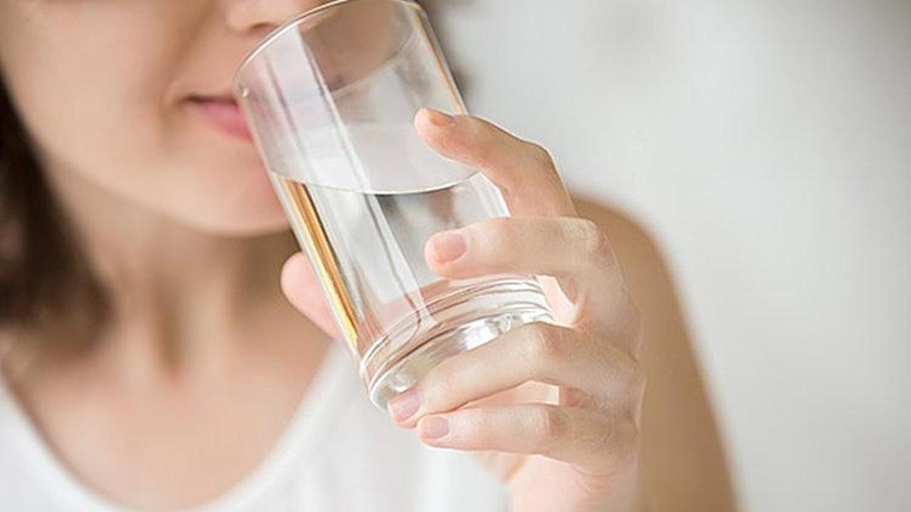 Metabolizmanızı su içerek canlandırın 