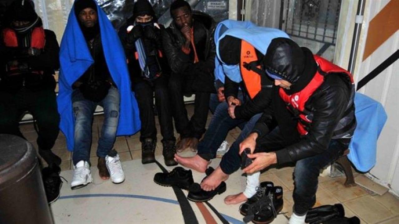 Ayvacık'ta 42 göçmen yakalandı