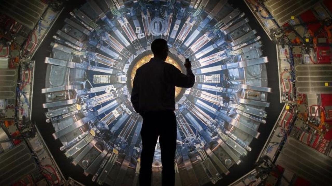 CERN'den dönüm noktası niteliğinde yeni bir keşif