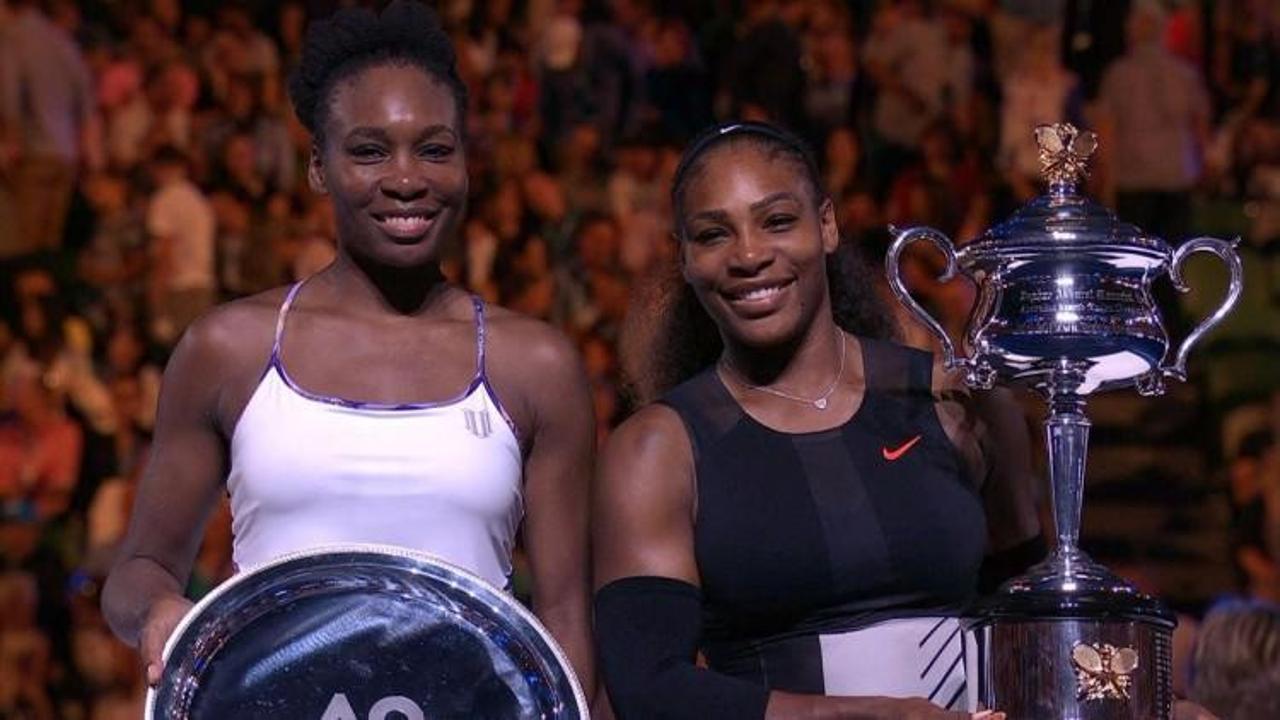Ablasını deviren Serena, Avustralya'da şampiyon!