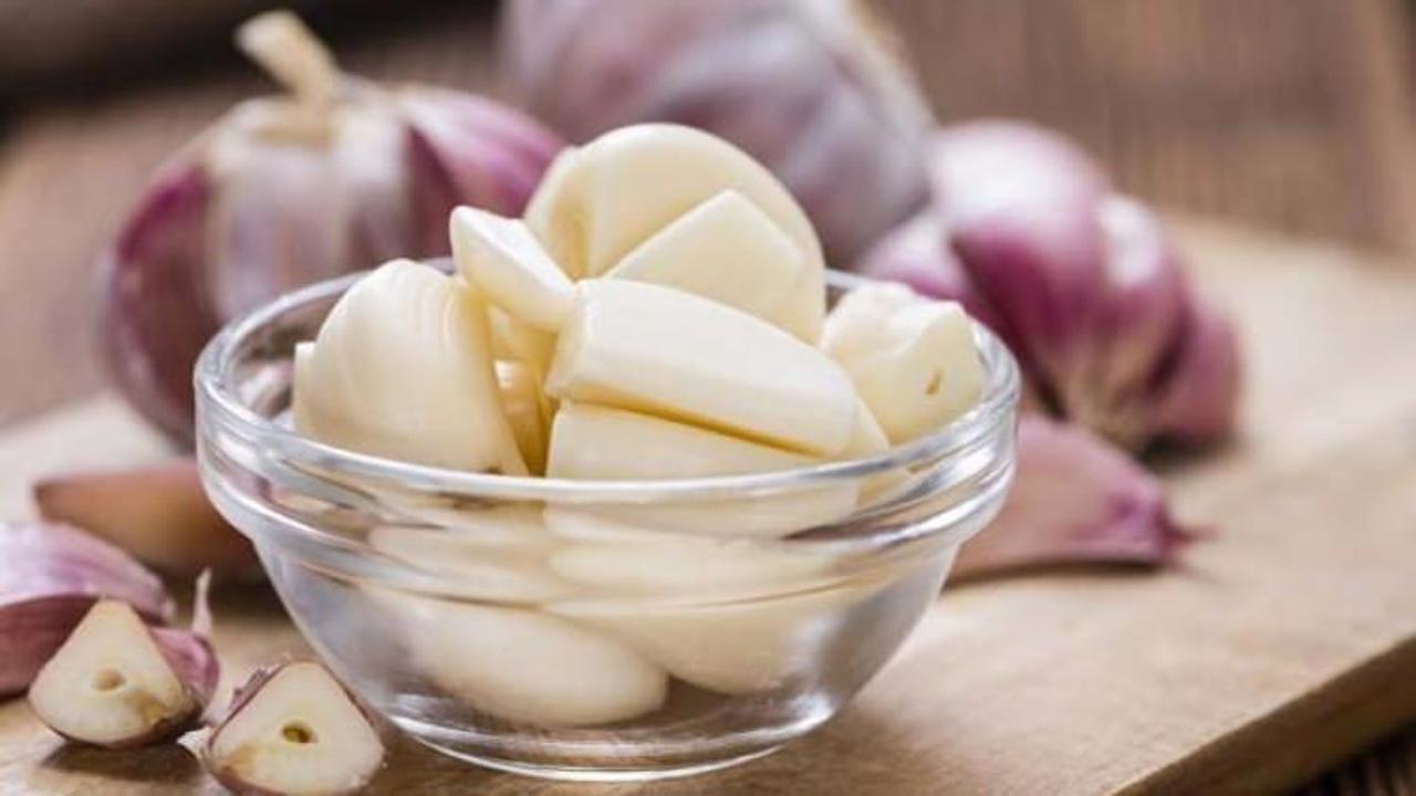 1 hafta boyunca sarımsak yerseniz...