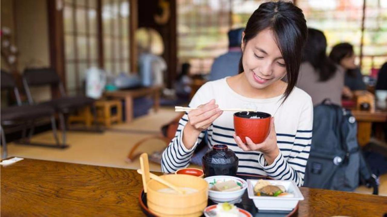 Japon tarzı beslenme &ouml;m&uuml;r uzatıyor!