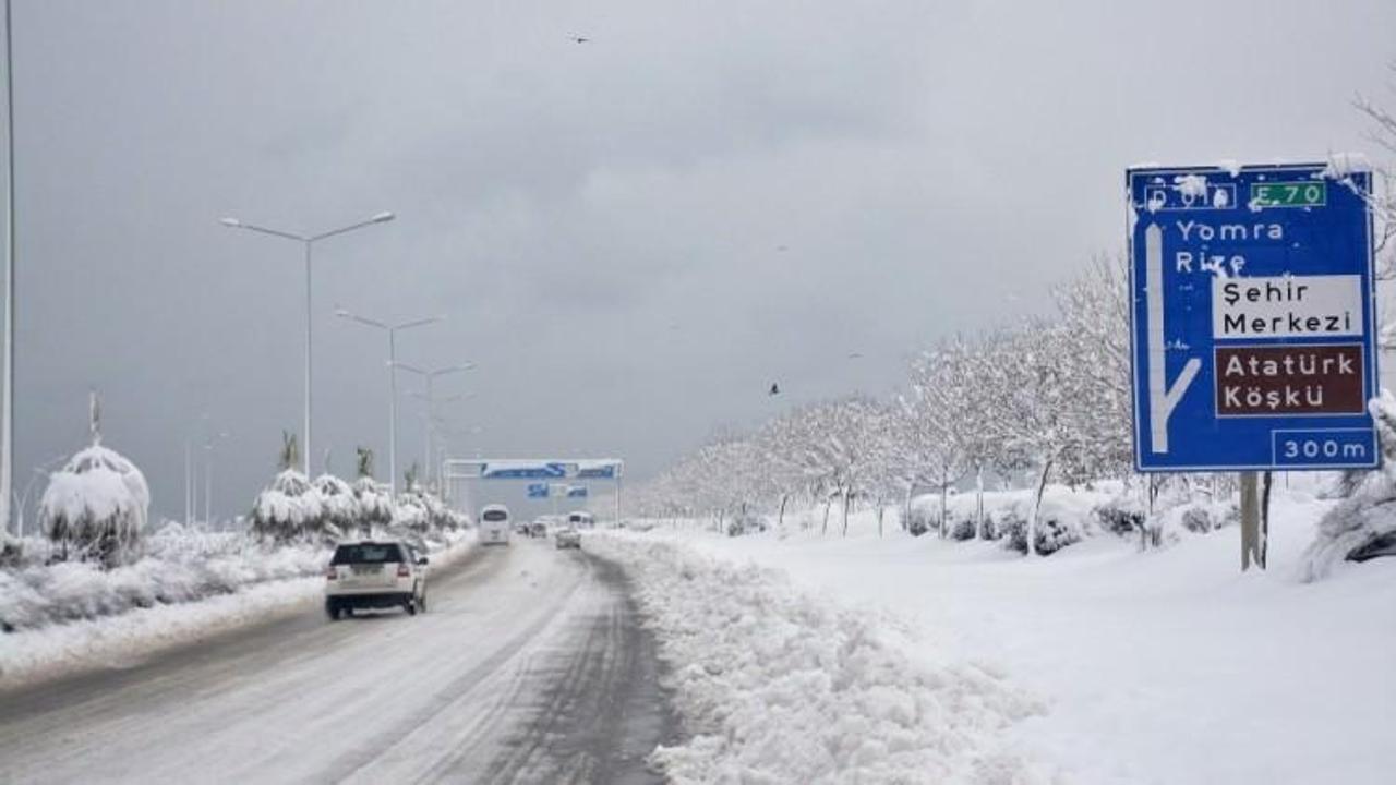 Doğu Karadeniz’de bin 241 köy yolu ulaşıma kapandı