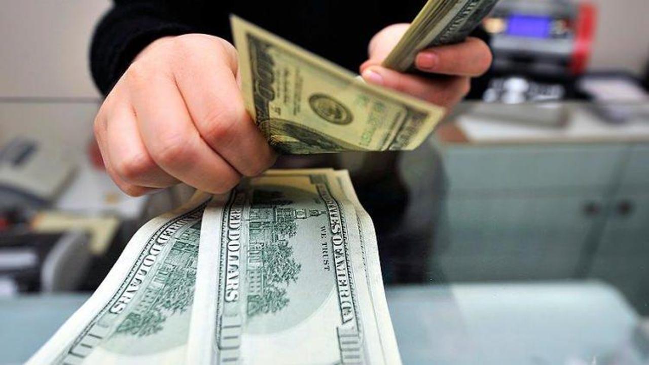 Dolar çakılıyor! O seviyenin altına indi