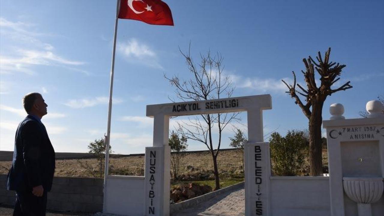 Teröristlerce katledilenlerin mezarlığı şehitlik oldu