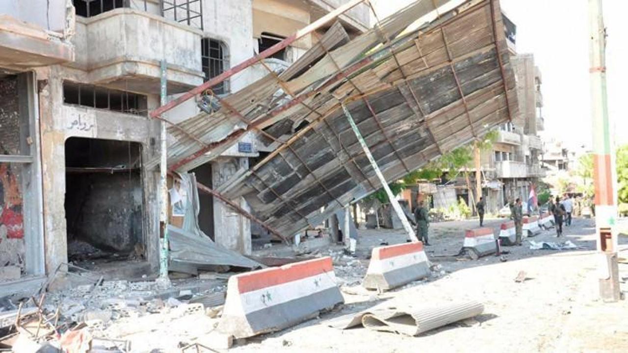 Humus'ta askeri üsse intihar saldırısı: 42 ölü