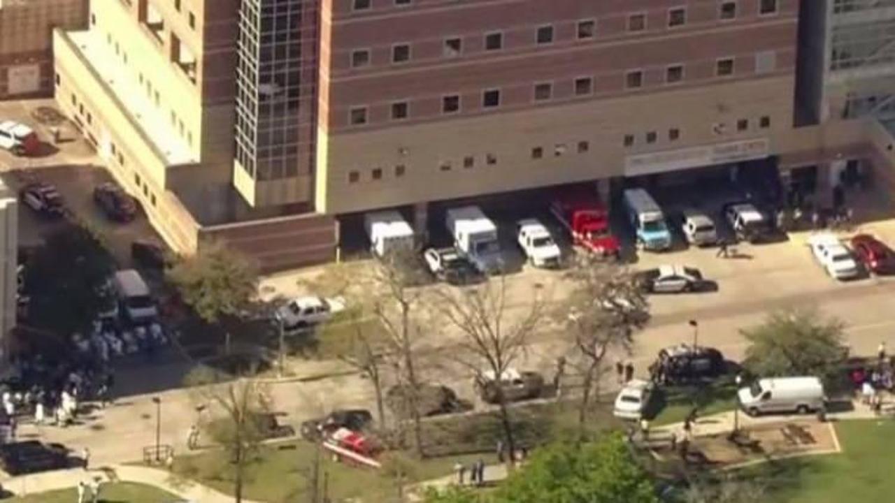 ABD'de hastanede silahlı saldırı 