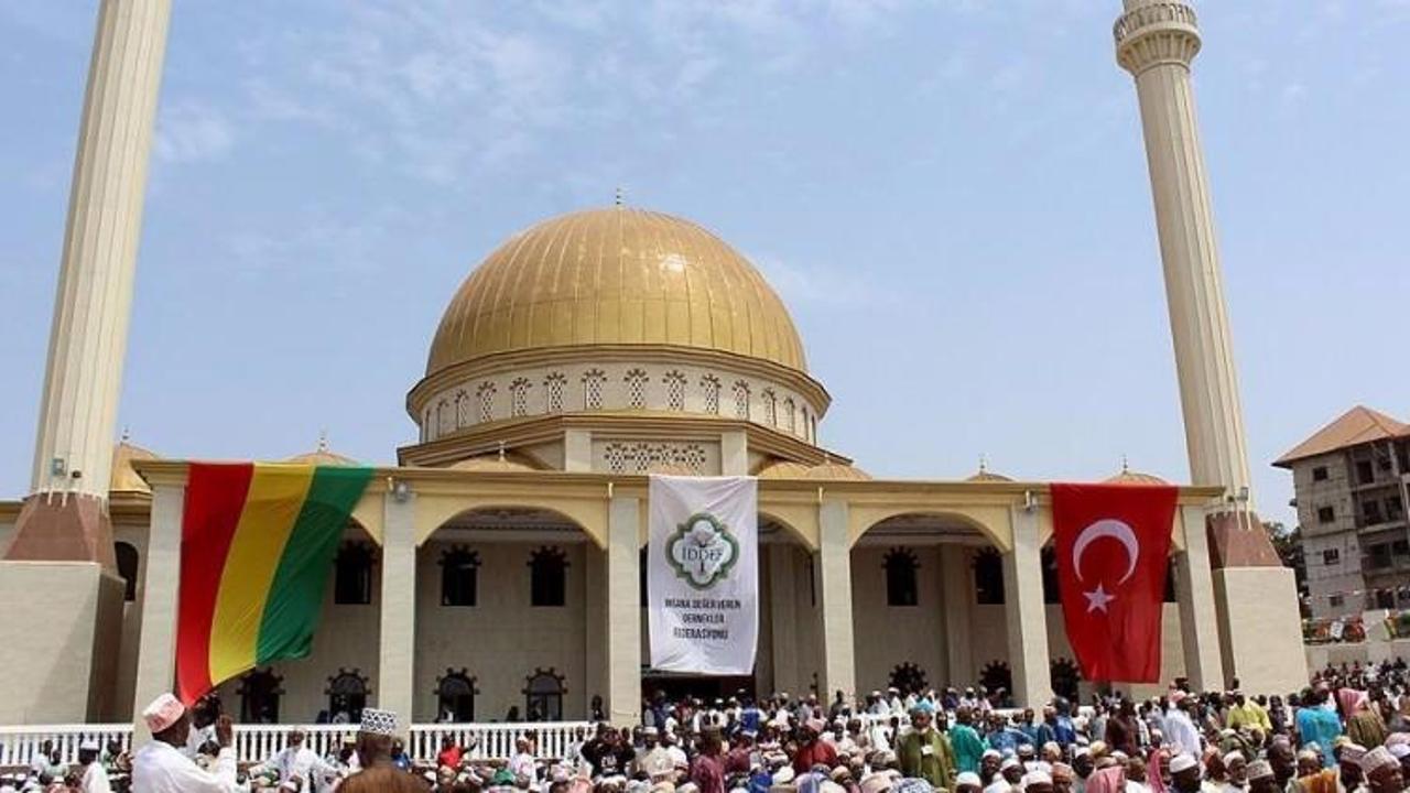 Gine'de Sultan II. Abdülhamid Han Camisi açıldı
