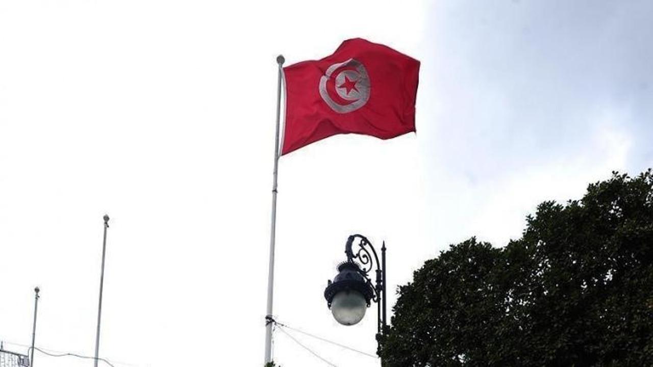  Tunus'un devrik liderine hapis ve para cezası!