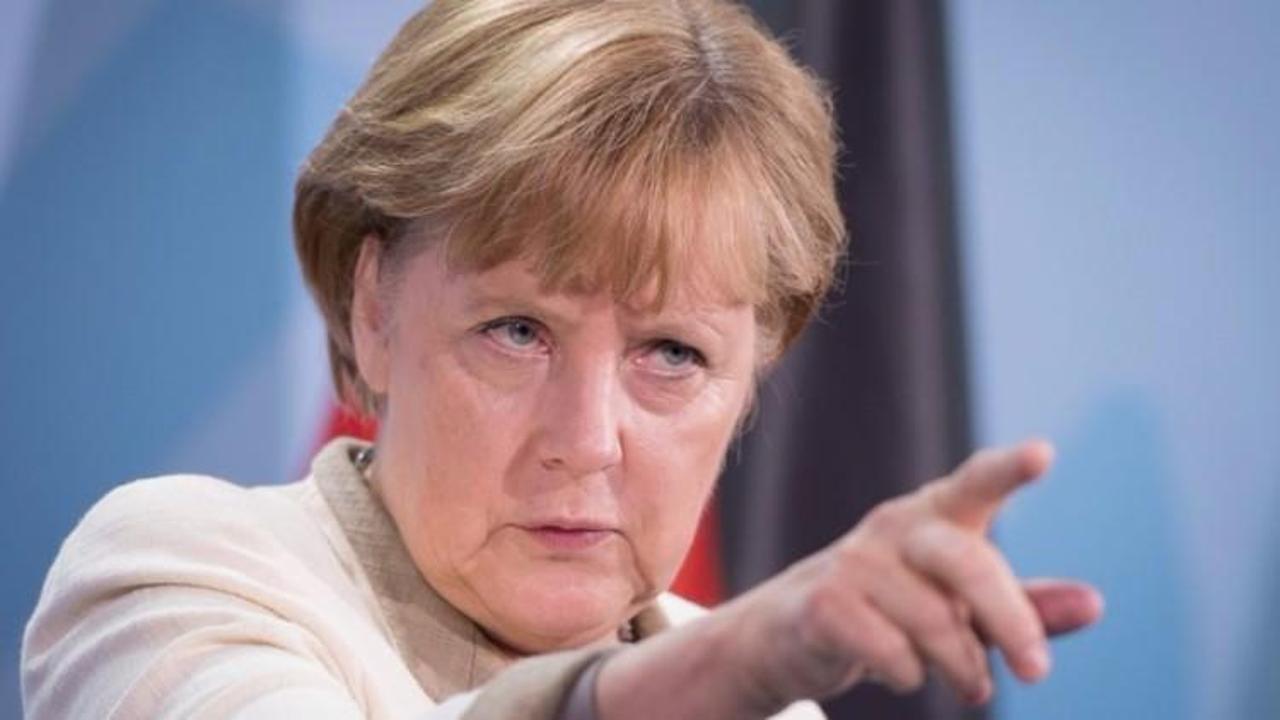 Alman Belediyeler Birliği Merkel'e sert çıktı