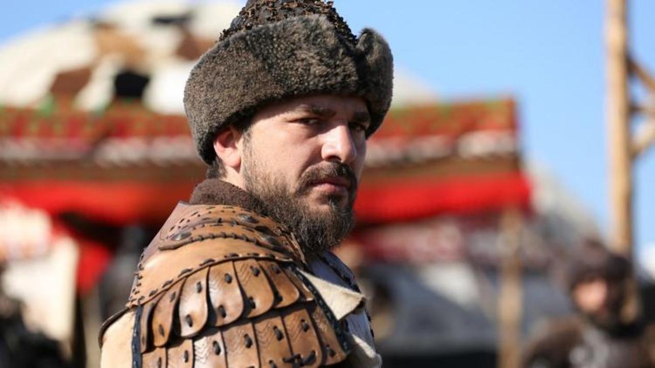 Fransa'da Engin Altan D&uuml;zyatan izdihamı!