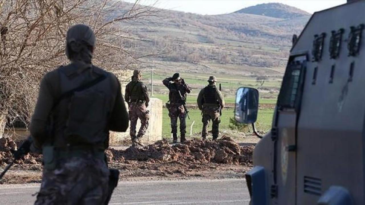 Diyarbakır Valisi açıkladı: 2 terörist öldürüldü!