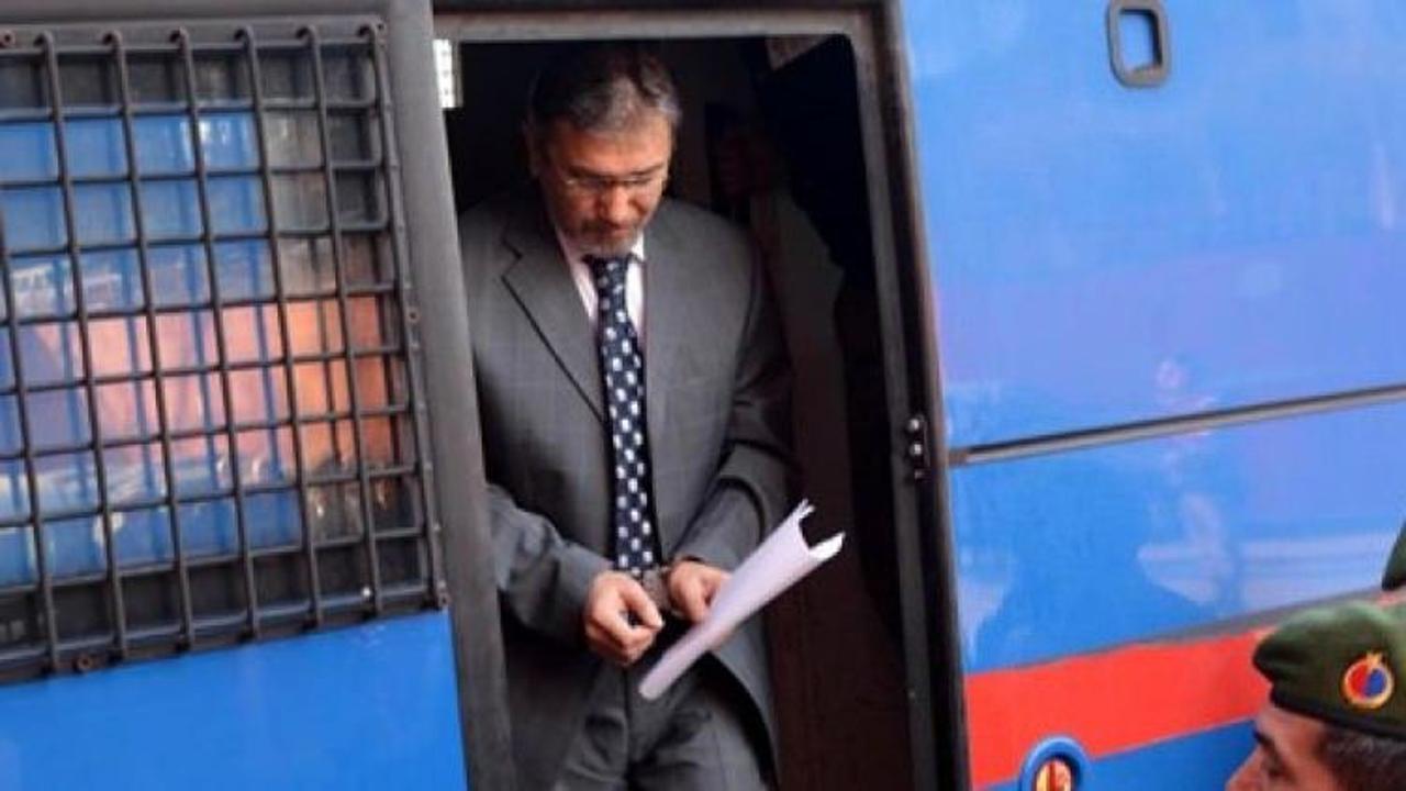 "Adil &Ouml;ks&uuml;z'&uuml; ağabey olarak kabul etmiyorum"