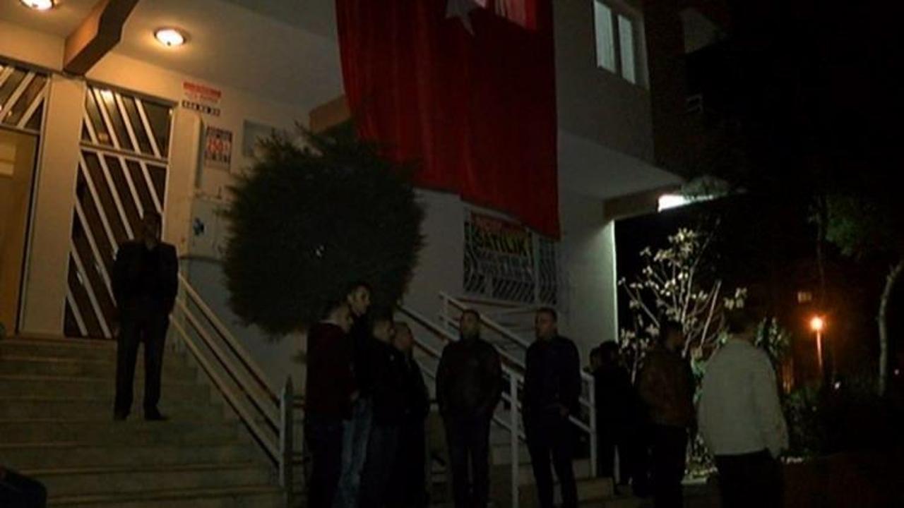 Şehit y&uuml;zbaşının ailesine acı haber ulaştı