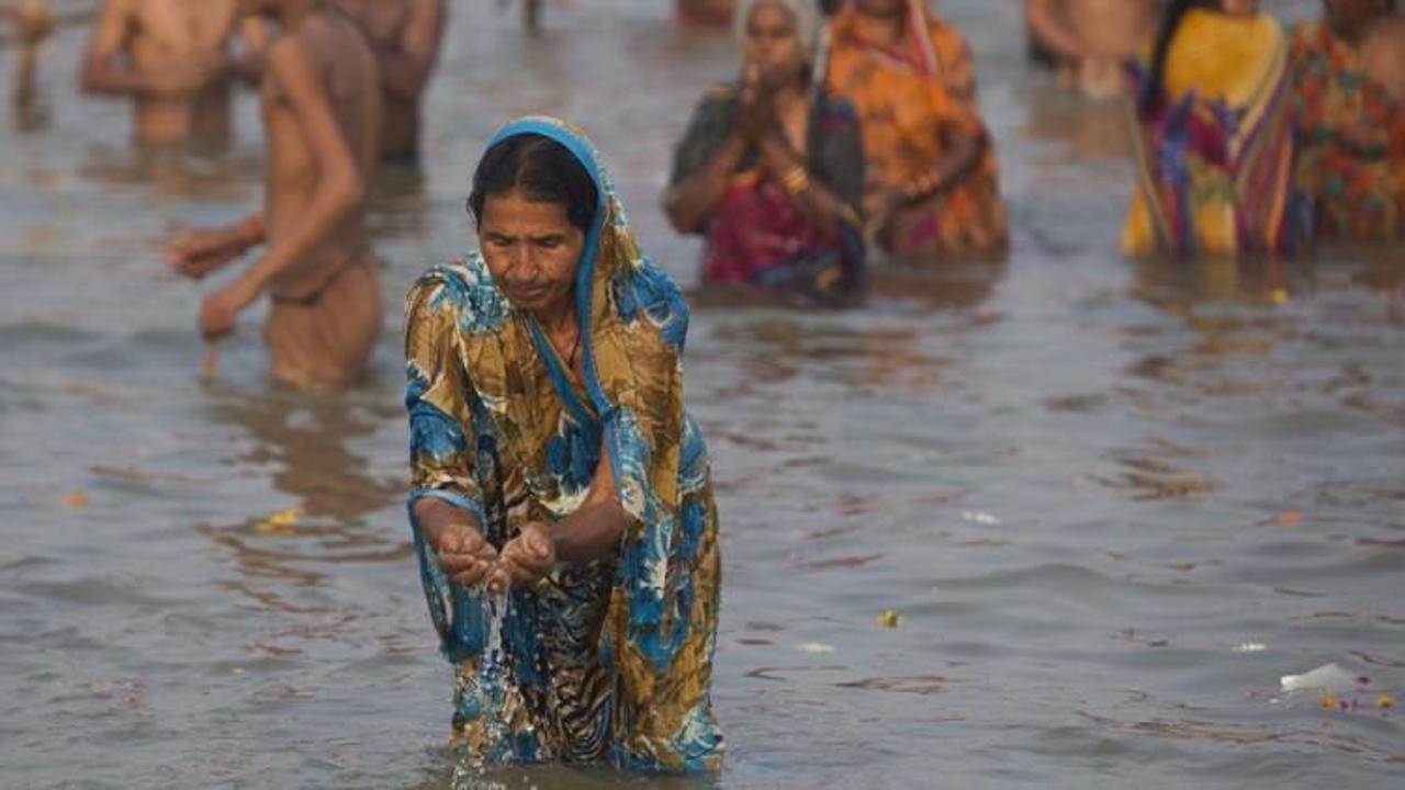 Hindistan'da iki nehir artık insan sayılacak!