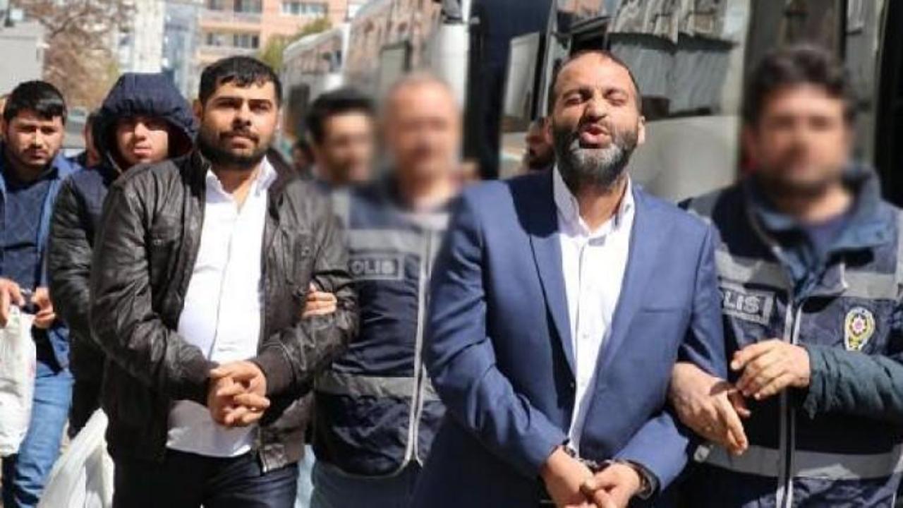 İzmir'de çete operasyonu: 47 gözaltı