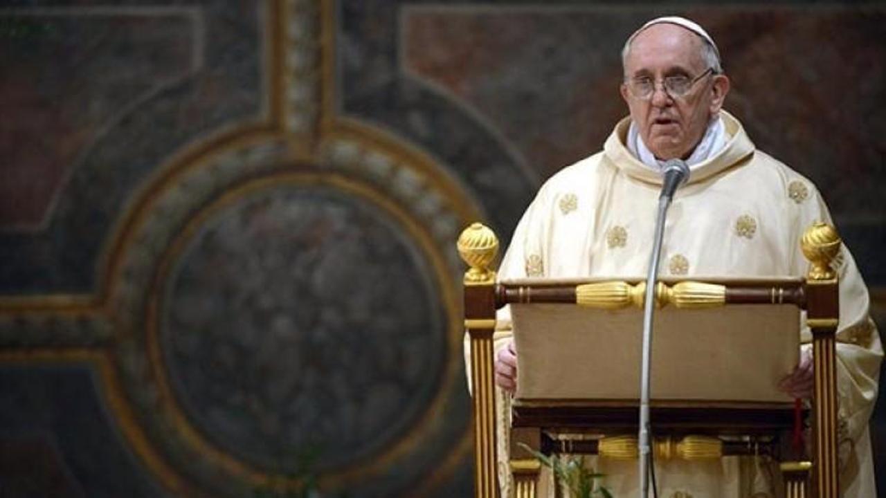 Papa Francis, kilise adına özür diledi