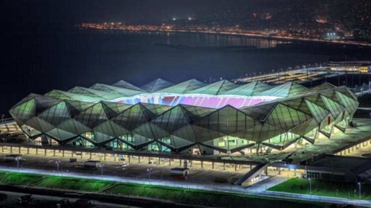 Trabzonspor - Beşiktaş maçının biletleri satışta