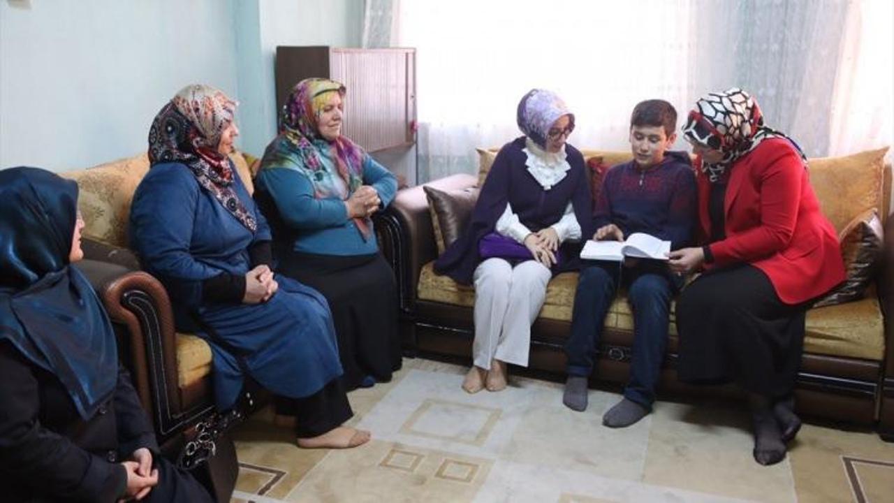Esra Tüfenkci, şehit ailesini ziyaret etti