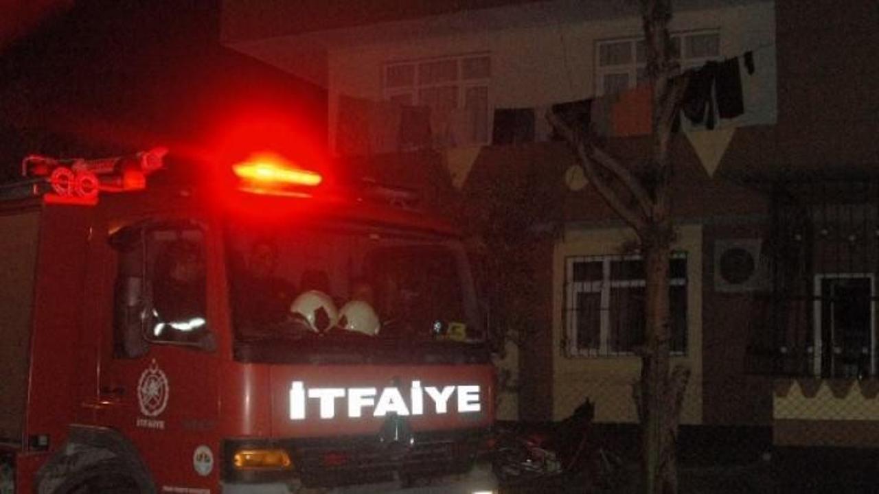 Adana'da muhtarın evi kundaklandı