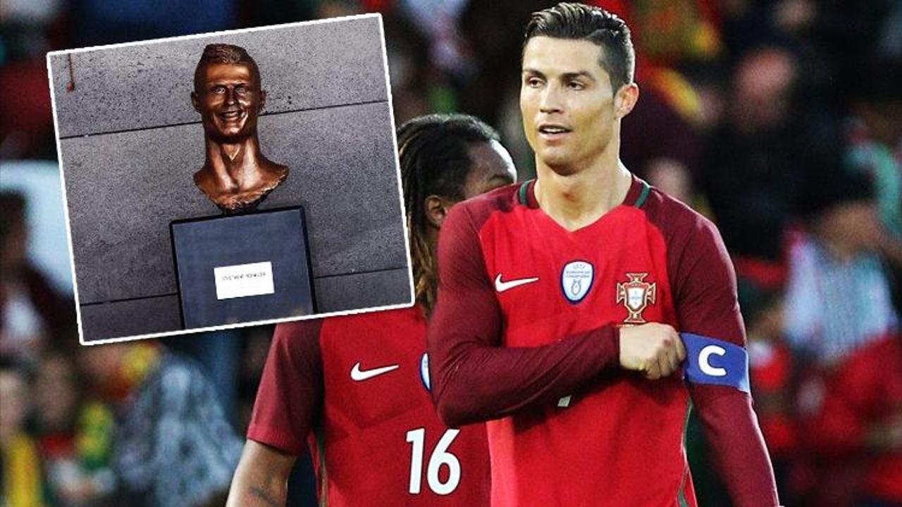Ronaldo'nun büstü sosyal medyayı karıştırdı!